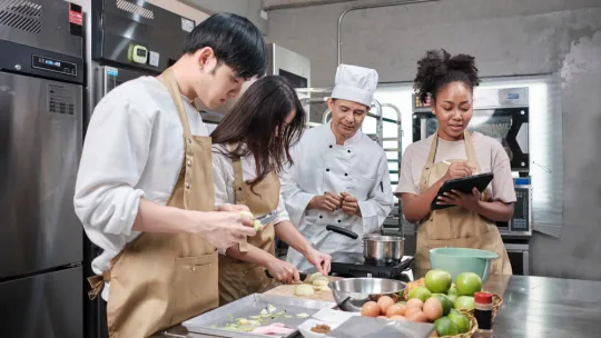 ¿Para estudiar gastronomia, qué se necesita?